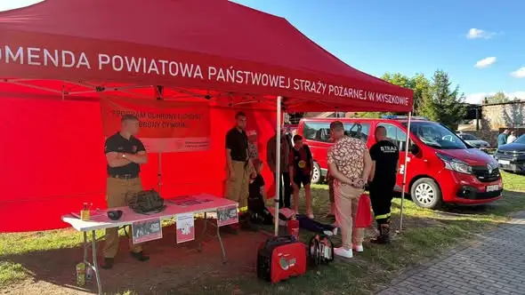 Strażacy z Myszkowa edukowali mieszkańców podczas weekendowych wydarzeń