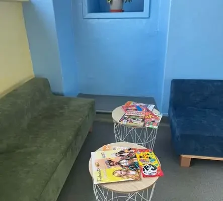 Nowy kącik relaksu w szkole otwarty podczas piżamowego dnia