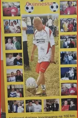 Janusz Chomontek – mistrz żonglerki piłką – odwiedził szkołę