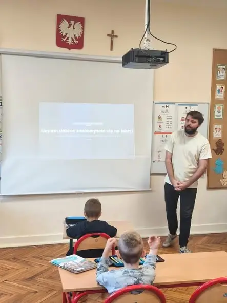 Warsztaty o dobrych relacjach w klasie 1a w Myszkowie