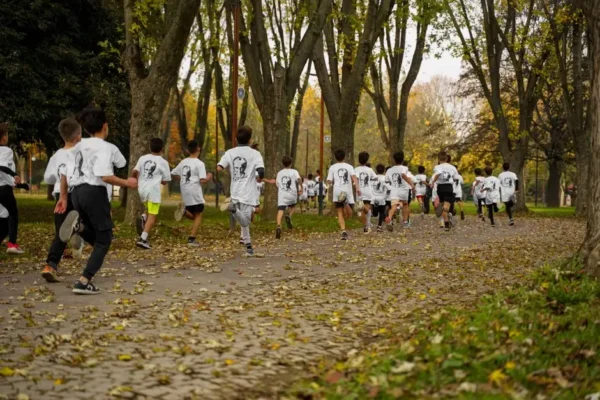 XIV Powiatowy Bieg Szafera w Żarkach – sportowa rywalizacja i święto patrona szkoły